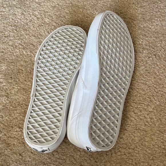 Vans hand painted snake and frog slip on skater streetwear shoes. main image 7